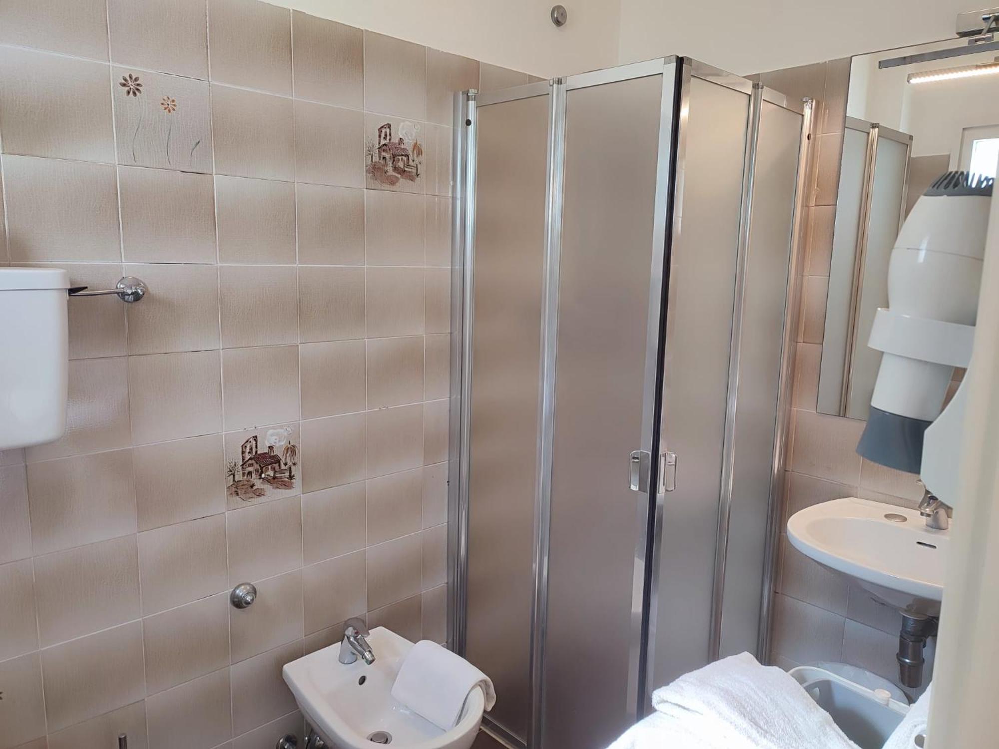 ריצ'יונה Hotel Soraya - Spiaggia Sawasdee מראה חיצוני תמונה